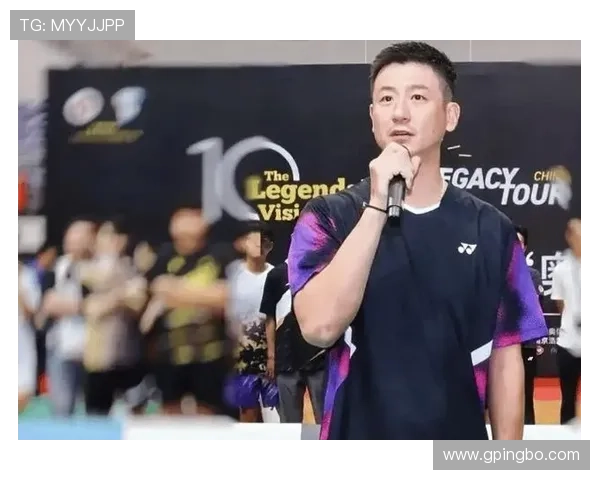 蔡赟居然豪宅里藏了个篮球场，这待遇普通人活着都做梦