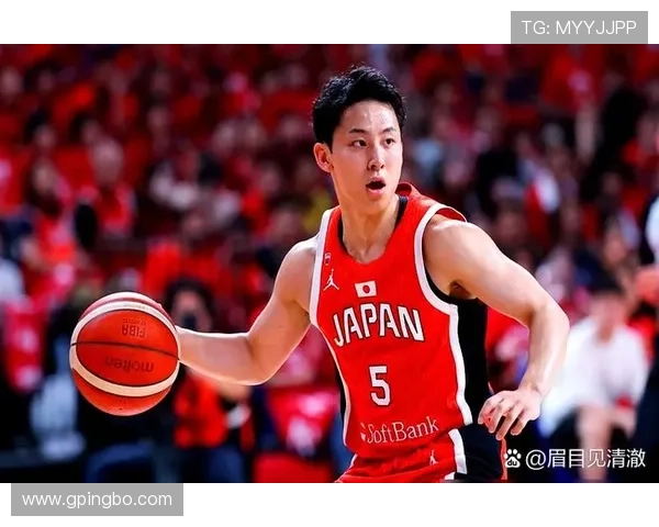 卢尔·邓凭借精准无球跑动提升得分效率，明显拉开与同位置球员差距