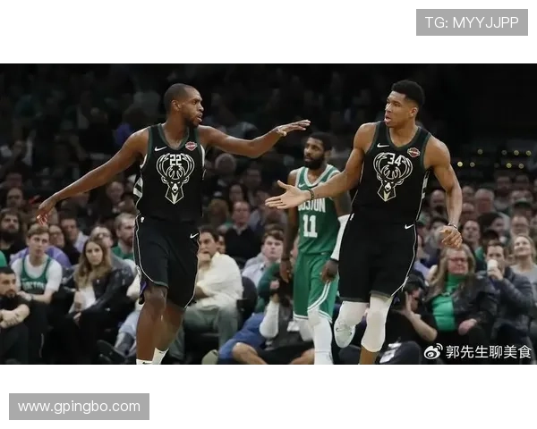 米德尔顿利用挡拆拉开空间提升得分效率领先队友对比明显